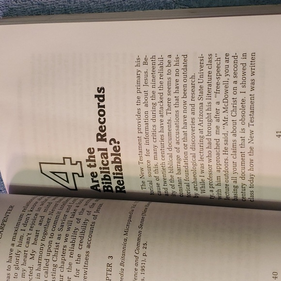 More than a carpenter English/Arabic edition - Picture 4 of 4